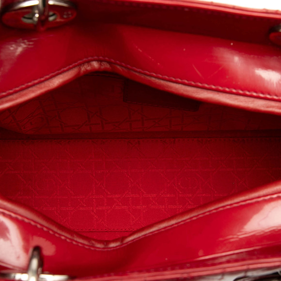 Pre-Loved Dior Large Patent Cannage Lady Dior - Picture 4 of 7
